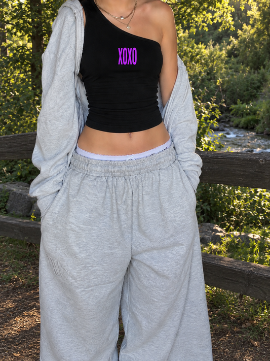XOXO side shoulder crop top 2000s